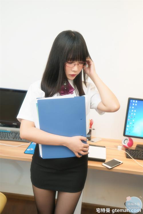 想要和铭铭玩游戏？Steam平台等你来体验！