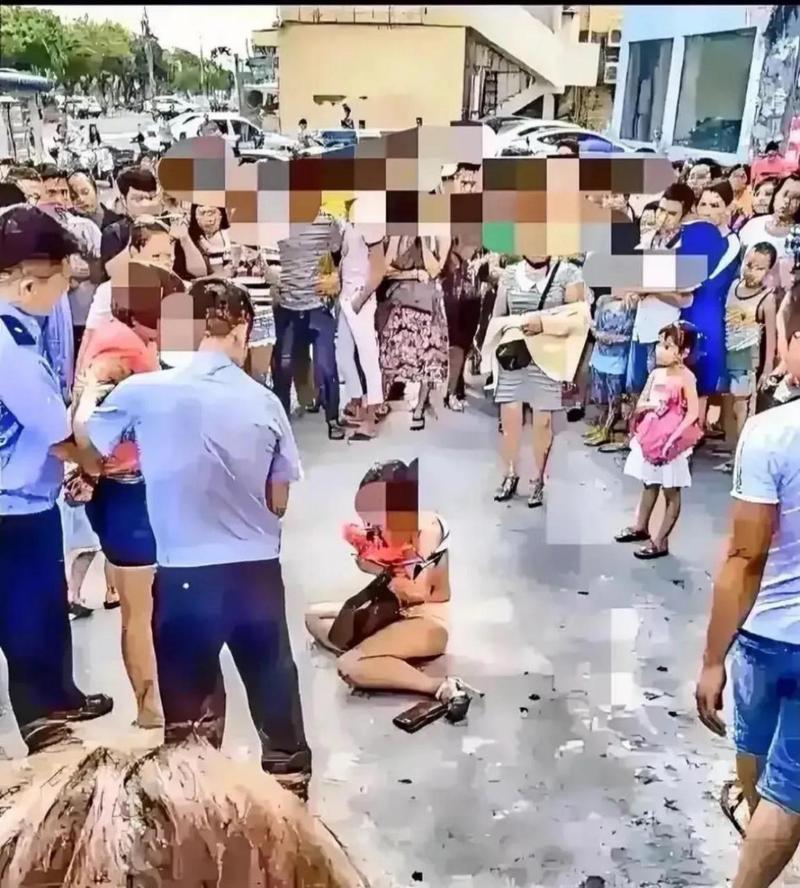 浙江丽水小三事件：街头暴打视频引发热议