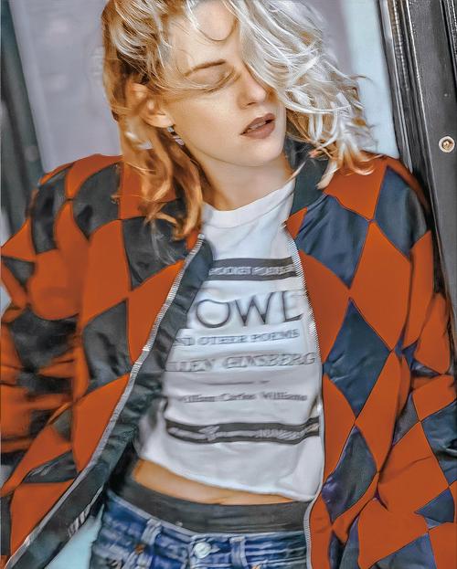 克里斯汀沃森下载地址分享：PC+安卓版资源获取