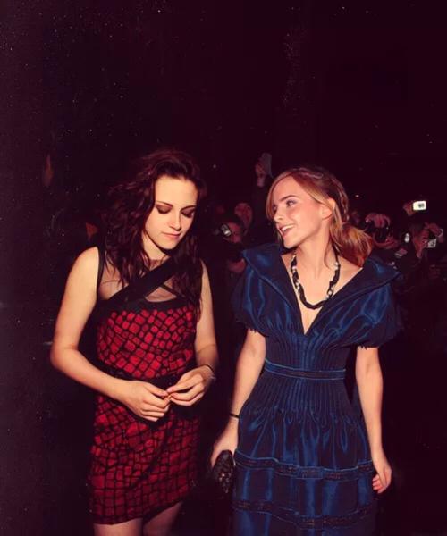 克里斯汀沃森下载地址分享：PC+安卓版资源获取