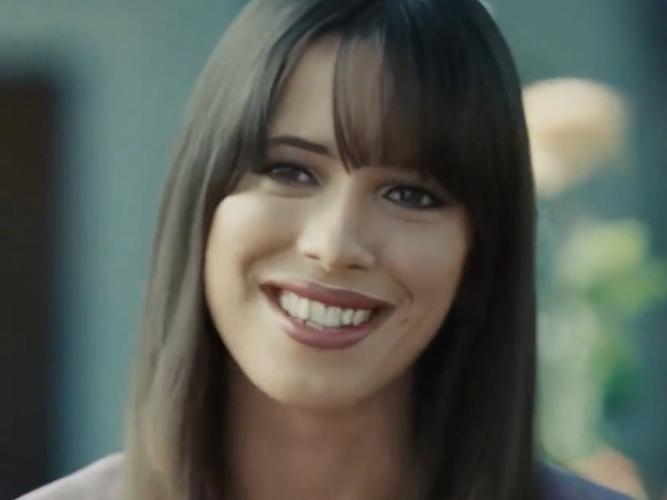 揭秘丽贝卡:不同版本角色深度解析与对比