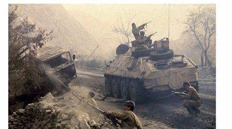 阿富汗战火：一个饱受战争摧残的国度