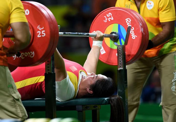 举重运动员为啥要大喊?这背后的科学原理你了解吗?