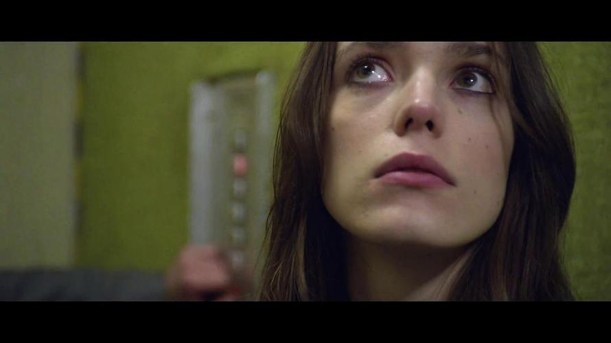 女性瘾者最新版本：完整版资源哪里可以看？