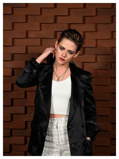 克里斯汀沃森下载地址分享：PC+安卓版资源获取