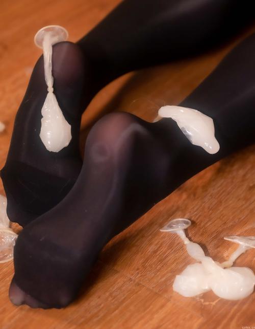 Quan冉有点饿汉化版最新更新：20套资源等你下载