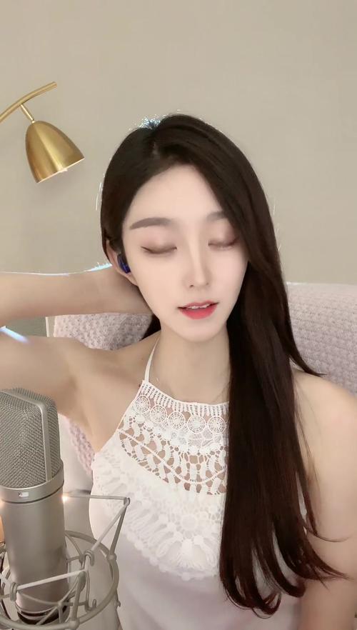 小十七11部合集安卓下载：刺激游戏等你体验