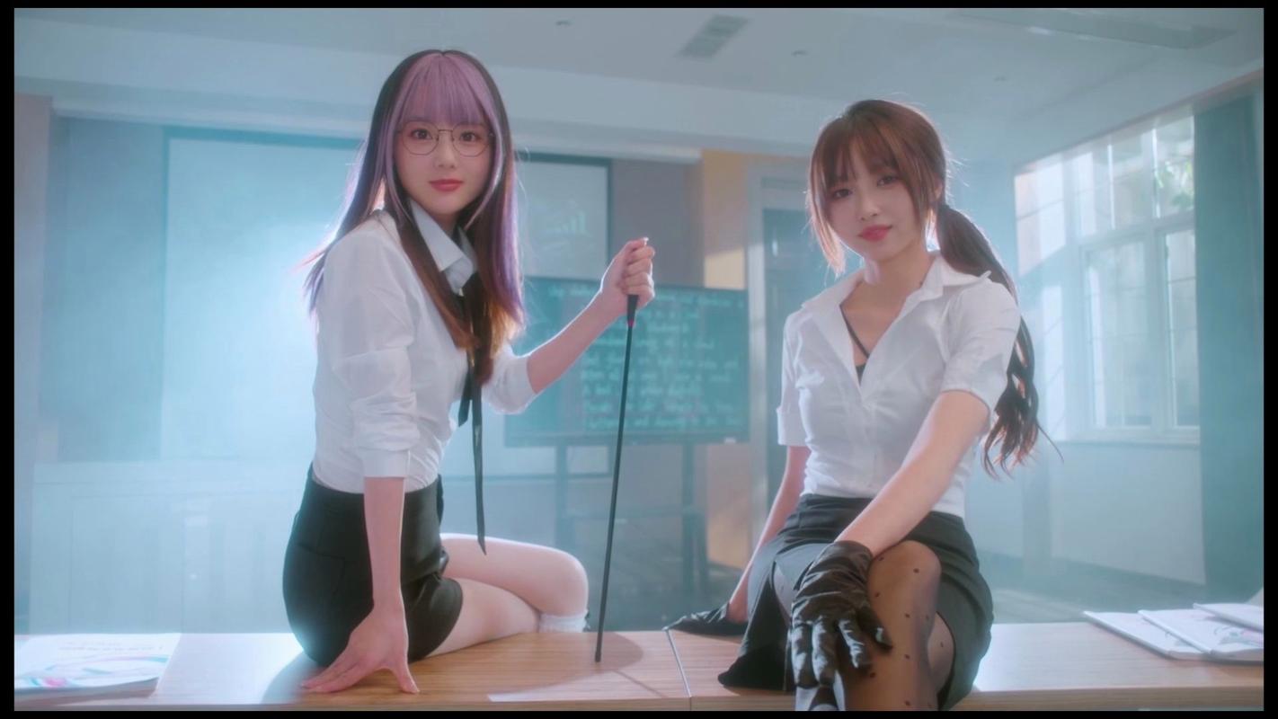 美女，你弟弟的游戏太好玩了，请别影响我学习！