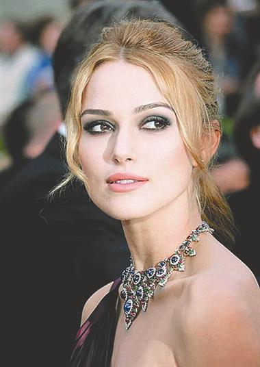 急寻海盗尼克小姐下载资源？这里有你需要的