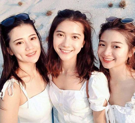 想玩黑巢姐妹?官网正版下载地址在此