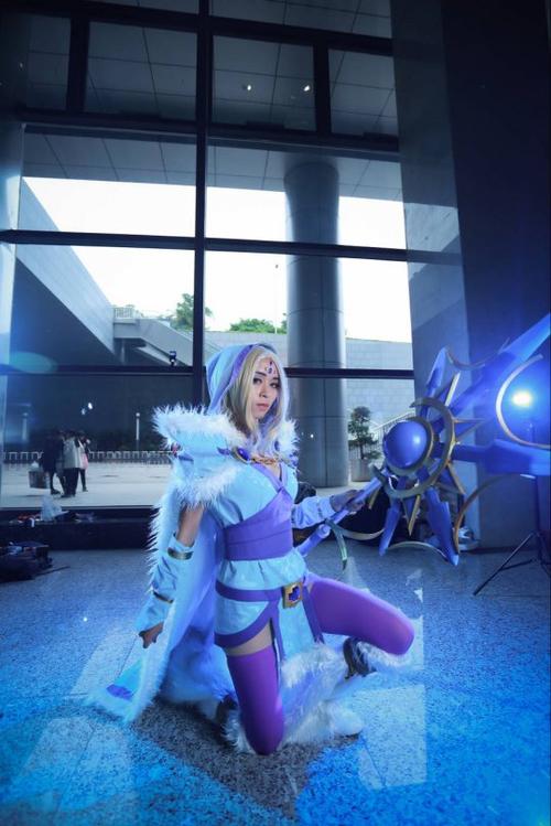 新婚妻子Cosplay手游官网：开启你的虚拟甜蜜婚恋