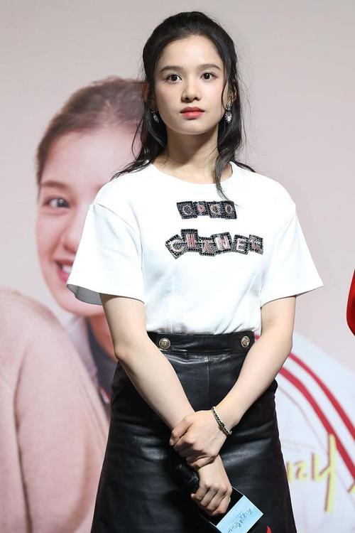 娱乐圈疑云：玩转杨过游戏后的发现