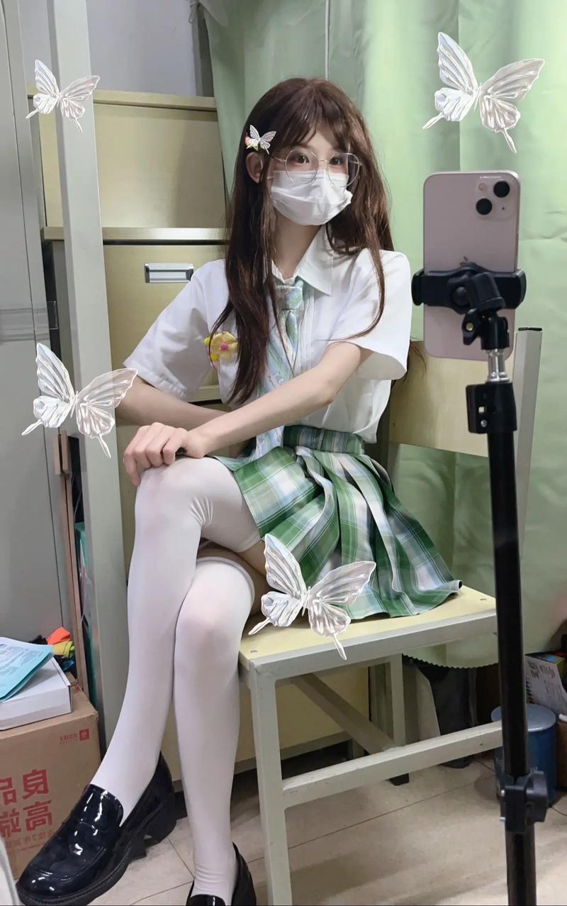 员工室JK日常：安卓PC版下载及玩法攻略大全