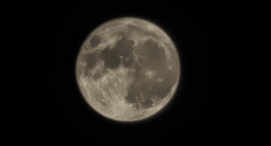 失落的月亮最新合成教程:PS特效教学视频