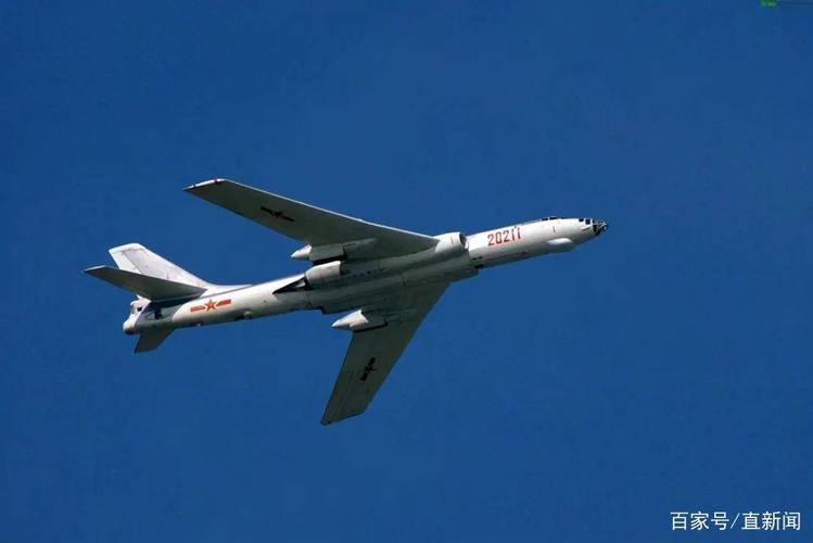 空域猎手最新版本下载：新增武器，畅享飞行乐趣！