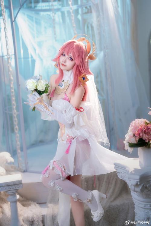 新婚妻子Cosplay游戏：绅士玩家的快乐源泉