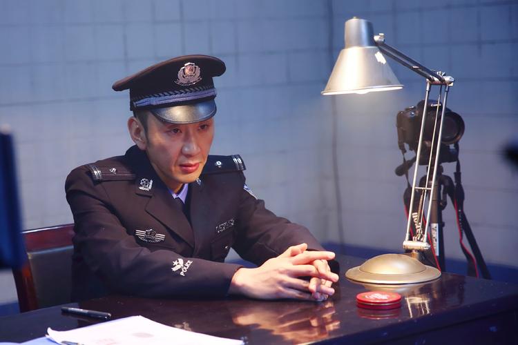 打工人张伟最新故事：32岁程序员的抗疫与生活