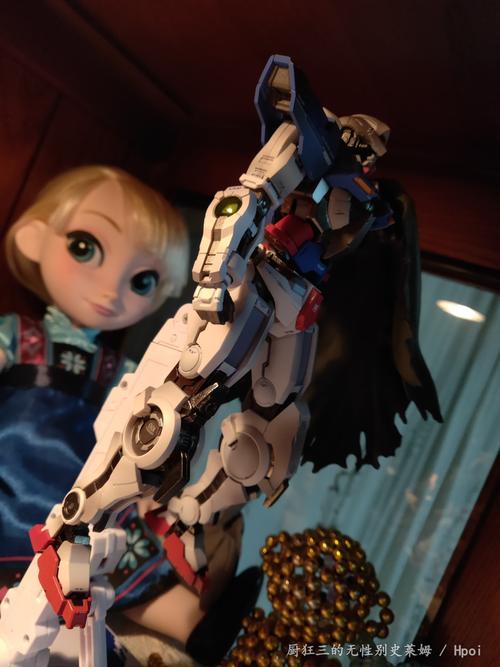 精美桌面杨过手办,游戏爱好者必备收藏