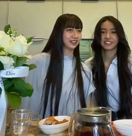 拓君和他的九个姐妹游戏更新地址已公布,快来下载体验!