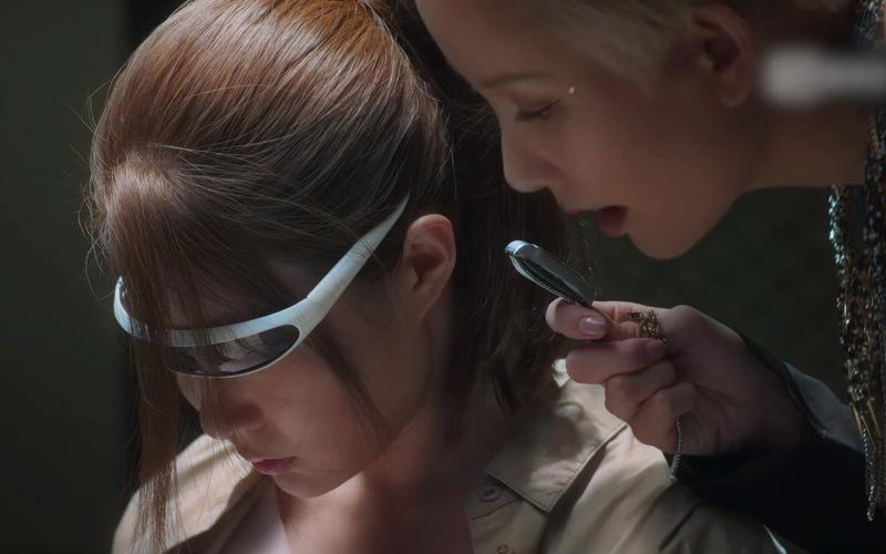 想看女士官洗脑？这里有你想要的全部版本！