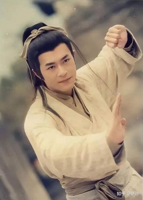 精美桌面杨过手办,游戏爱好者必备收藏