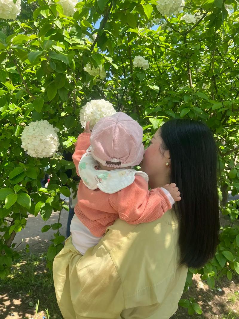 想看爆汝太太夏日生活?这里有各个版本,任你挑选
