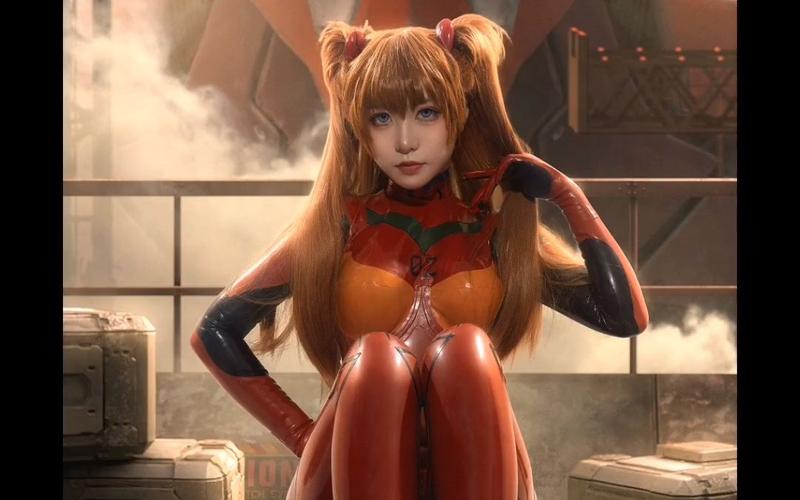 coser花絮游戏介绍:超甜美博主喵小吉的Cosplay幕后花絮