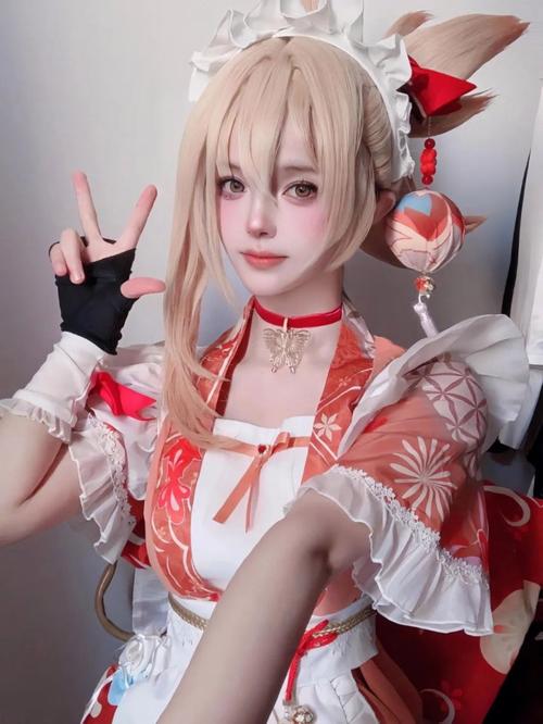 新婚妻子Cosplay游戏：绅士玩家的快乐源泉