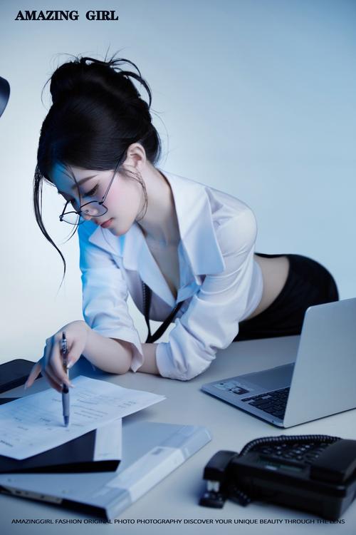 性感办公室官方正式版哪里可以下载?最新版安装包分享
