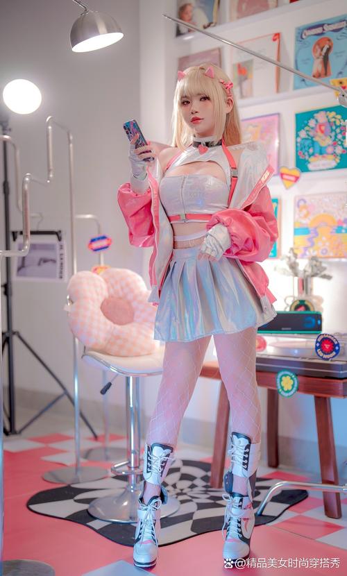 辣妹COS疯狂绅士游戏有哪些角色？超全人物图鉴来啦！